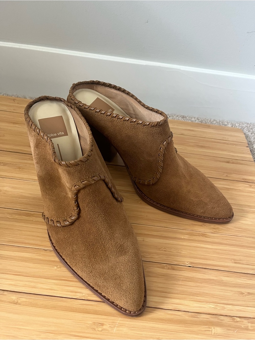 Dolce Vita Jolyn Tan Suede Western Mules 9
